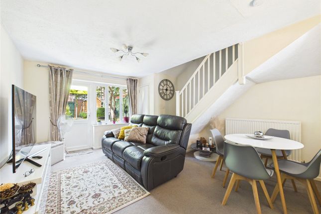 5, St. Pierre Drive, Bristol photo 3