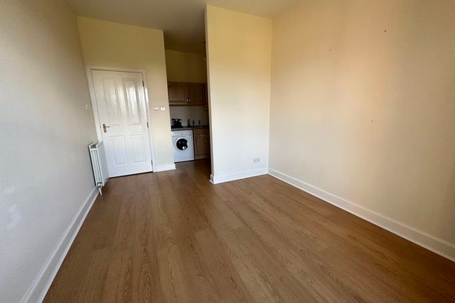 Holmlea Road, Glasgow photo 3