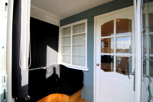 10, Woodside Avenue, Kinmel Bay photo 4