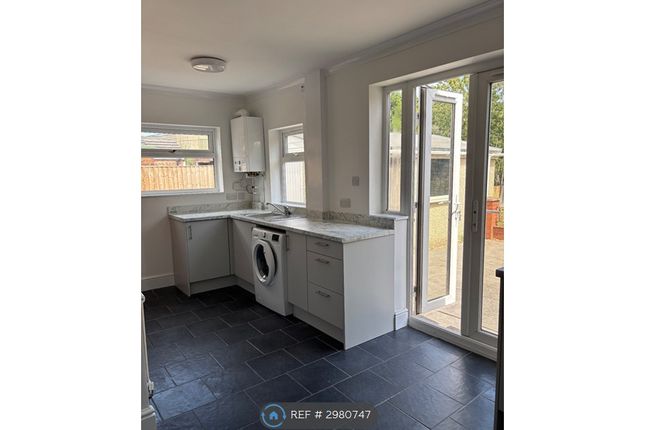 Mount Pleasant Road, Castle Gresley, Swadlincote photo 5