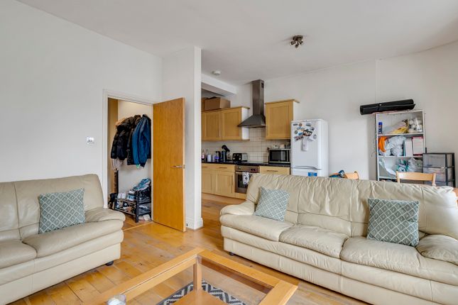 Thumbnail Flat to rent in Lavender Hill, The Shaftesbury Estate