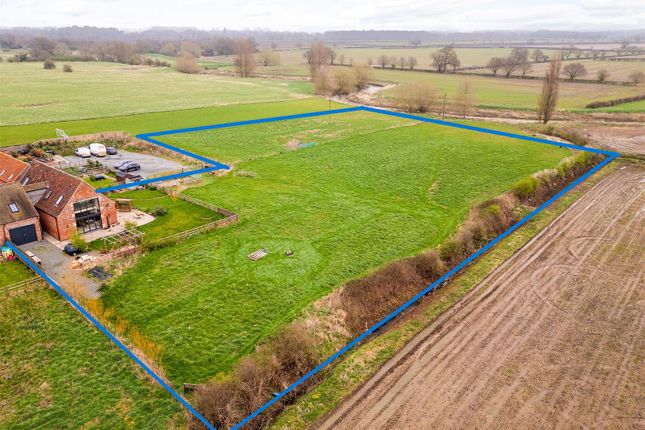 Property for sale in South Farm, Thurlby, Lincoln