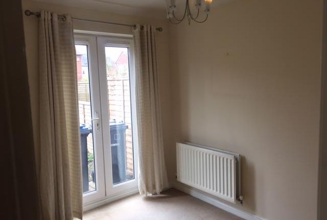 7, HINCKLEY photo 4