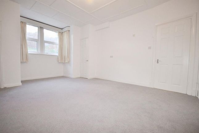 GFF, 13, Nelson Road, Hastings photo 3