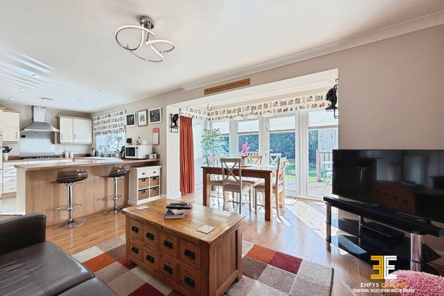 22, Clos Belyn, Llandudno Junction photo 2