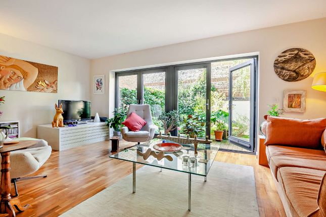 38, St. Nicholas Lane, East Sussex photo 4