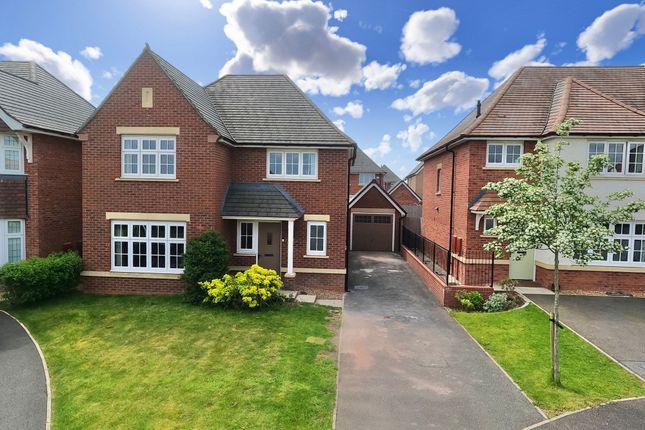 Thumbnail Detached house for sale in Stratton Road, Henhull