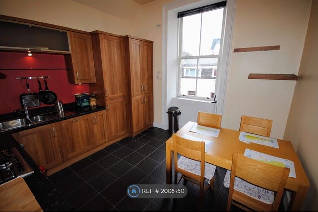 Flat to rent in Springbank Terrace, Aberdeen