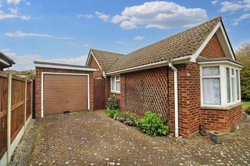 Bungalow for sale in The Street, Little Waltham