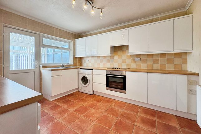 61 Rodborough, Bristol photo 3