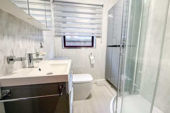 26A, Rosemary Way, Jaywick Village photo 4