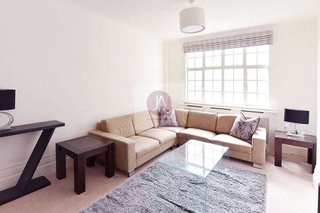 11, Strathmore Court, St John's Wood photo 2