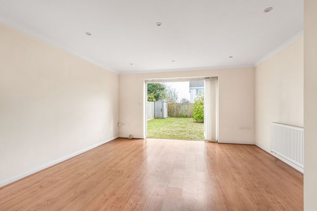10 Trewin Place, Truro photo 3