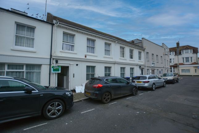 2-bed flat on Flat 1, The Paragon, 9-10 Brunswick Road, Worthing, £230,000