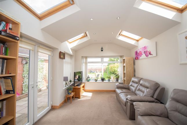 141, Moor Road, Nottingham photo 4