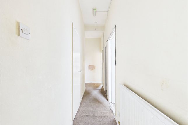 263A,, Stockport Road, Greater Manchester photo 4