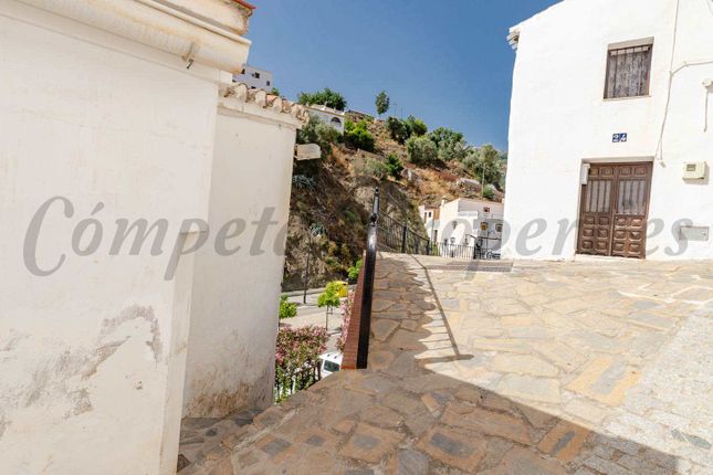 Town house for sale in Casa Salares, Andalusia, Spain
