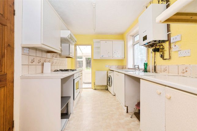 141, Oaktree Road, Hampshire photo 4