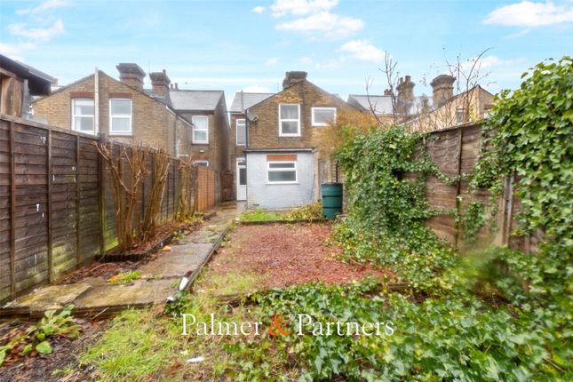 91, Morant Road, New Town, Essex photo 4