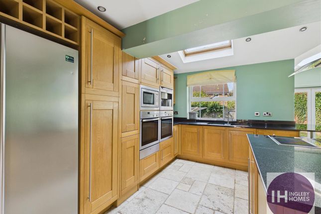 8, Luccombe Close, Stockton-On-Tees photo 4