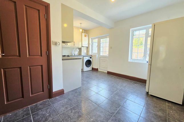 9, Cavendish Avenue, Harrow photo 5