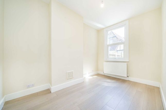 117, Danbrook Road, London photo 5