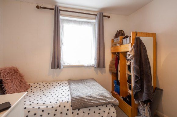 Shared accommodation to rent in Becket Avenue, Canterbury, Kent