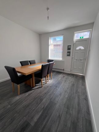105, Richmond Street, Coventry photo 4