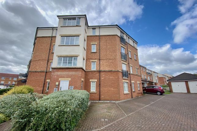 Thumbnail Flat to rent in Ovett Gardens, St James Village, Gateshead