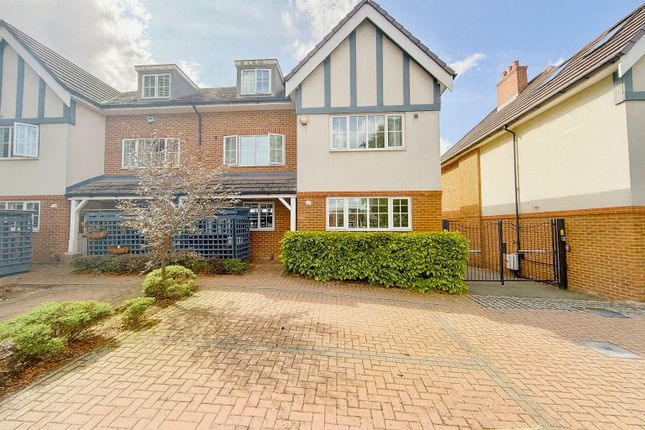 House With Allocated Parking