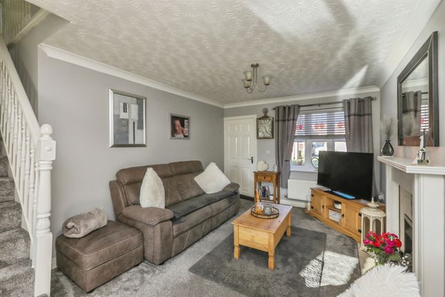 15, Pasture Croft, Rotherham photo 3