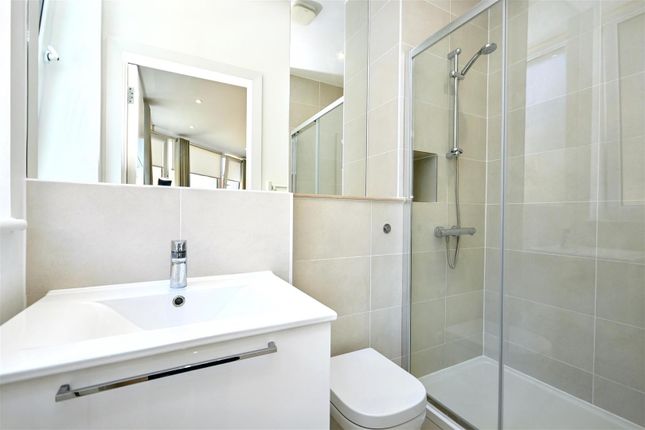 3 The Upperton, Upperton Road, Eastbourne photo 4