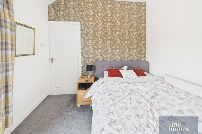 26, Woodward Road, Newport photo 4
