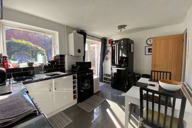 3 Laurel Close, Sandbach photo 4