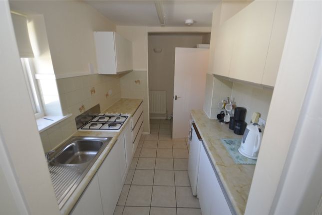 Flat, 3, South Street, West Midlands photo 3