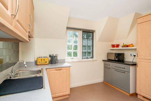 Flat 9, 17, Mount Alvernia Liberton, Edinburgh photo 4