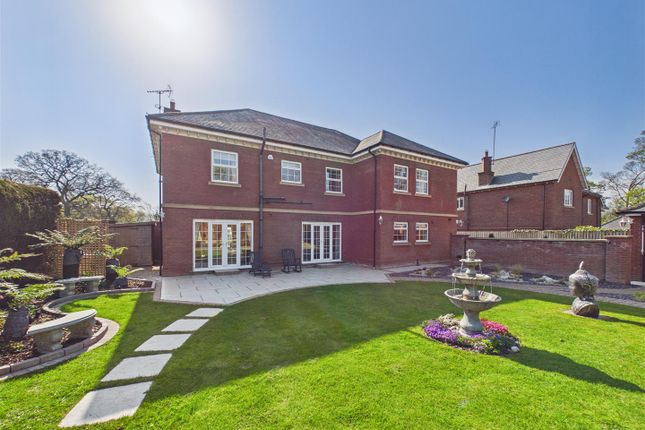 3, Tranby Lodge Gardens, Hessle photo 3