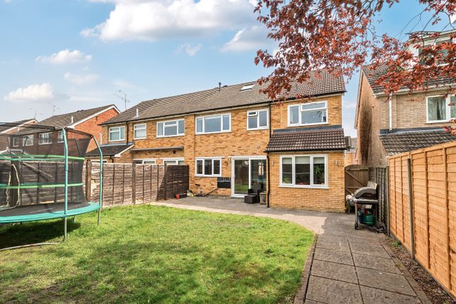 83, Oak Avenue, Sandhurst photo 2