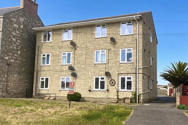 1-bed flat on 39a Weston Street, Portland, £85,000