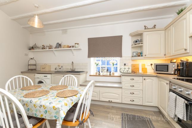 12 Grange Cottages, Yarmouth Road, Great Yarmouth photo 2