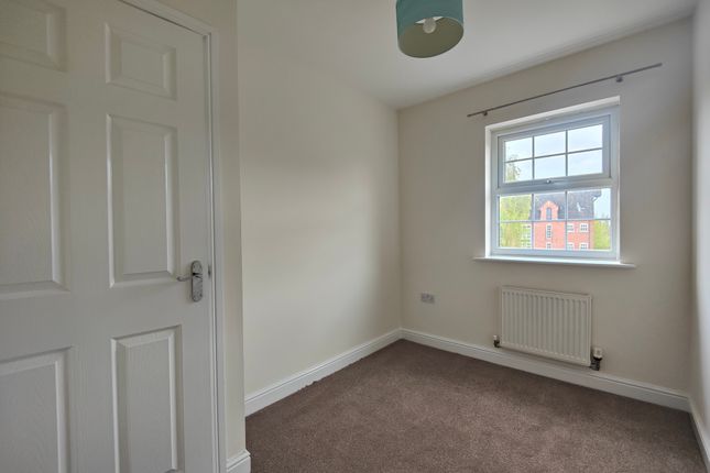 Durham Drive, Chorley photo 3