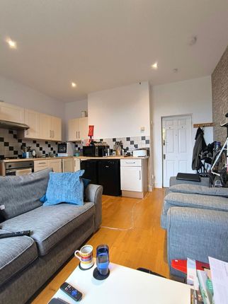 4 Vicarage Court Park Road, Milton Keynes photo 4