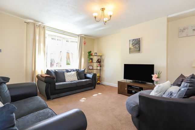 73, Park Lane, Wolverhampton photo 3