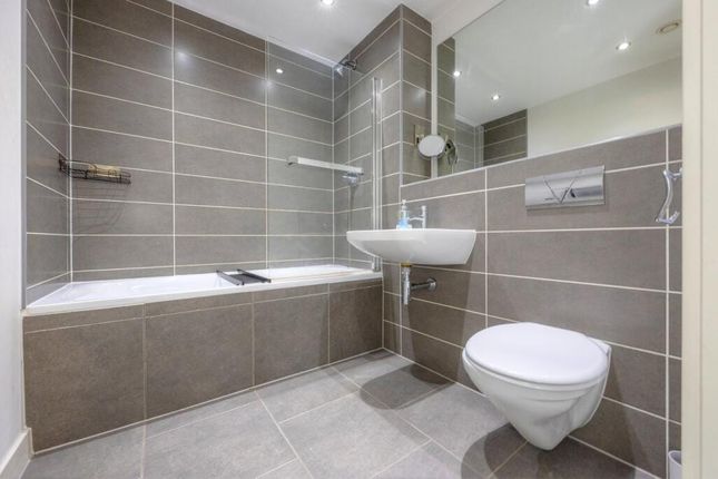 Plaza Quarter, Apartment 174, 1, Fitzwilliam Street, Barnsley photo 3