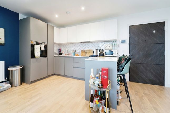 Studio for sale in 2 Accolade Avenue, Southall