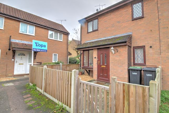 End terrace house for sale in Copperfields, Luton