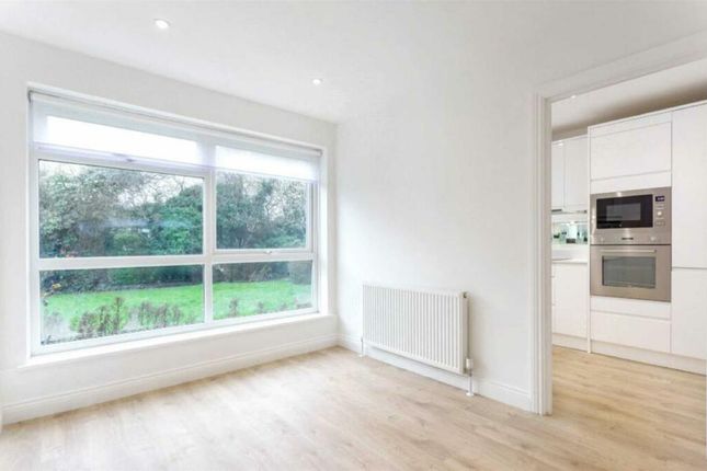 Thumbnail Maisonette to rent in Heath View, East Finchley, London