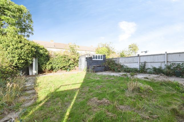 23, Hillary Close, Maldon photo 2