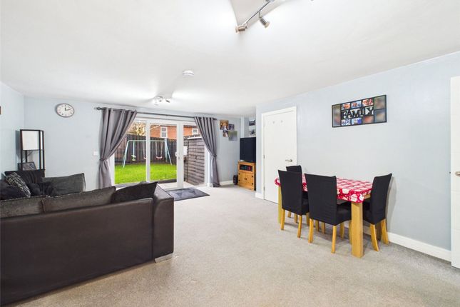 47 Brooks Avenue, Holsworthy photo 4