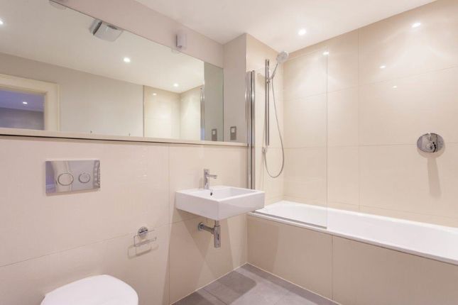 Flat 1, 58, Gloucester Place, London photo 2